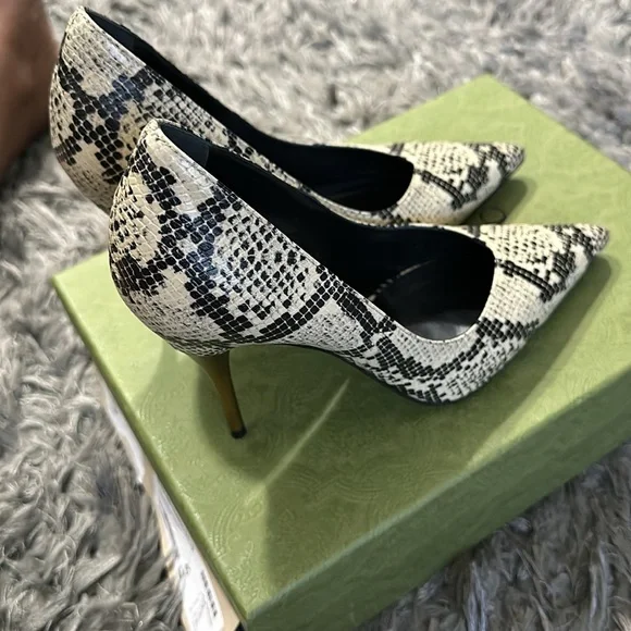 Gucci python heels - Picture 2 of 4